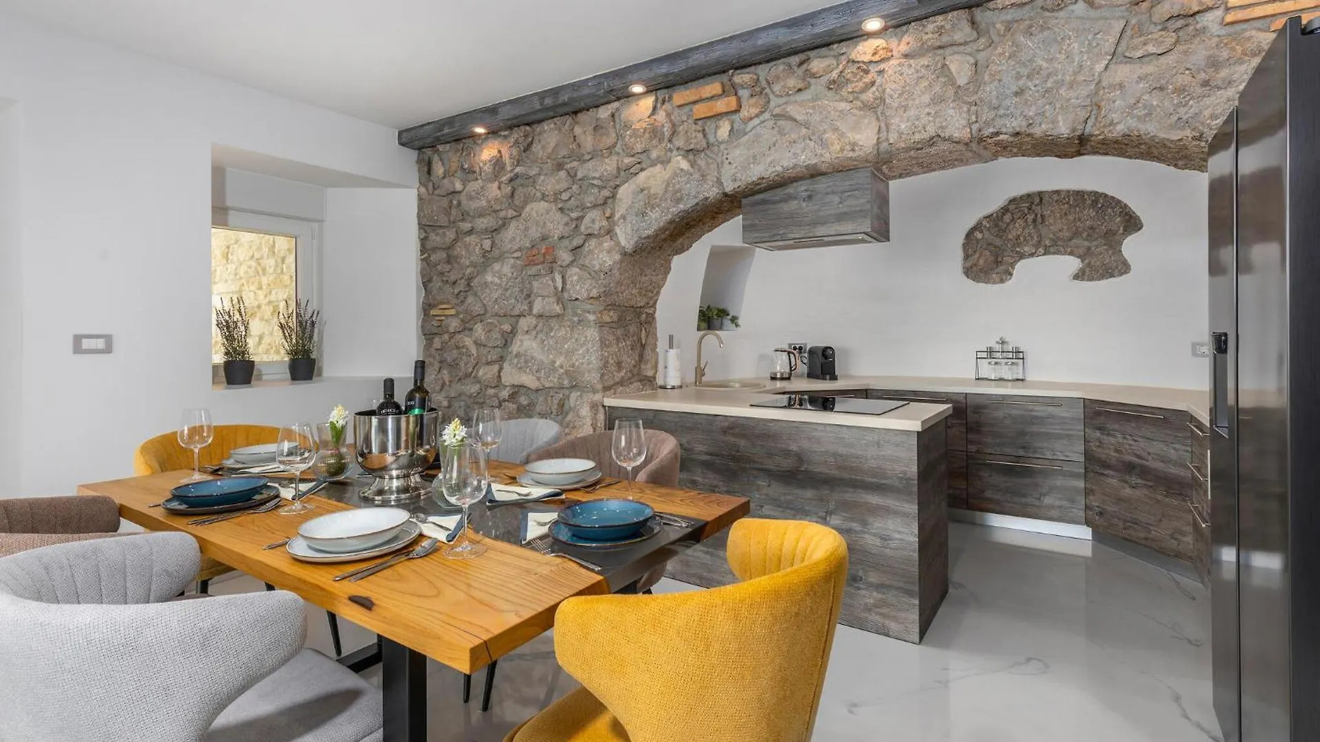 Amazing Apartment In Bregi With House Sea View Breza Croatia