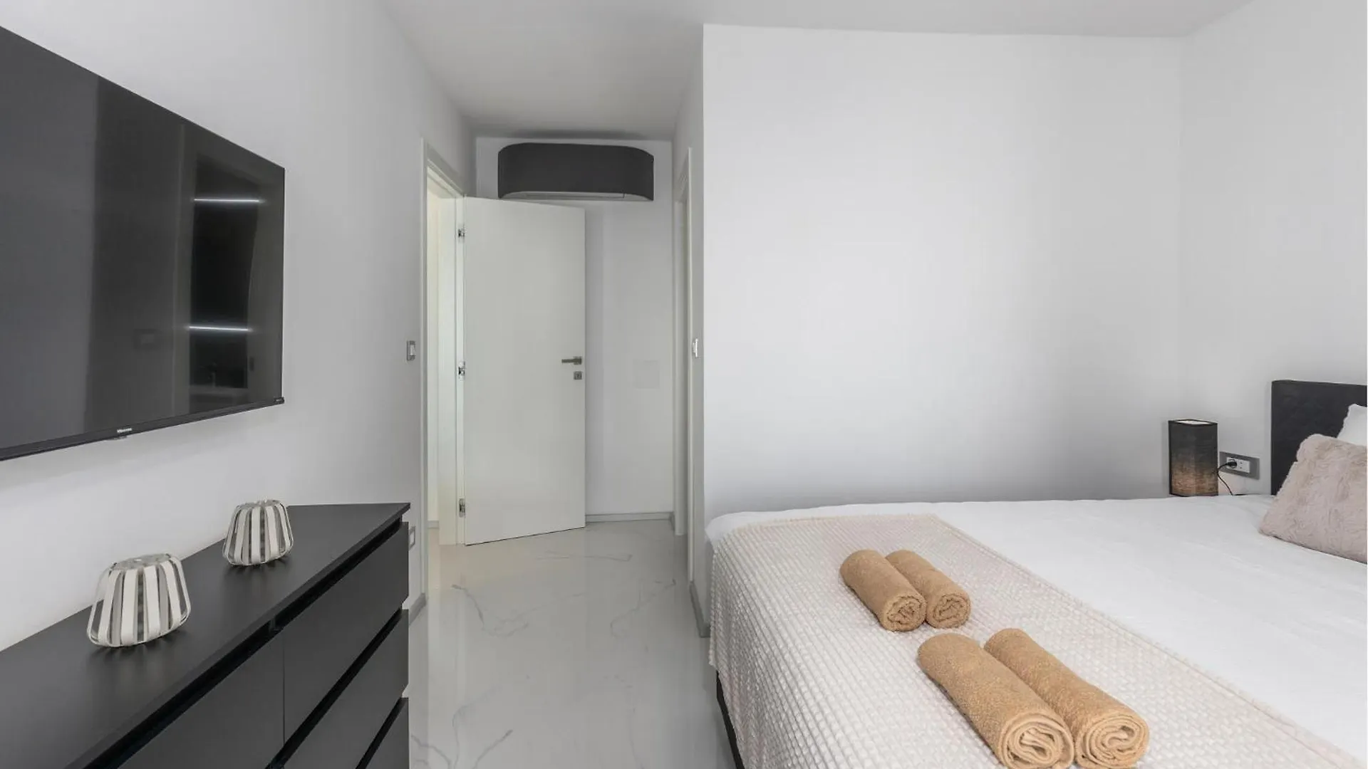 Amazing Apartment In Bregi With House Sea View Breza
