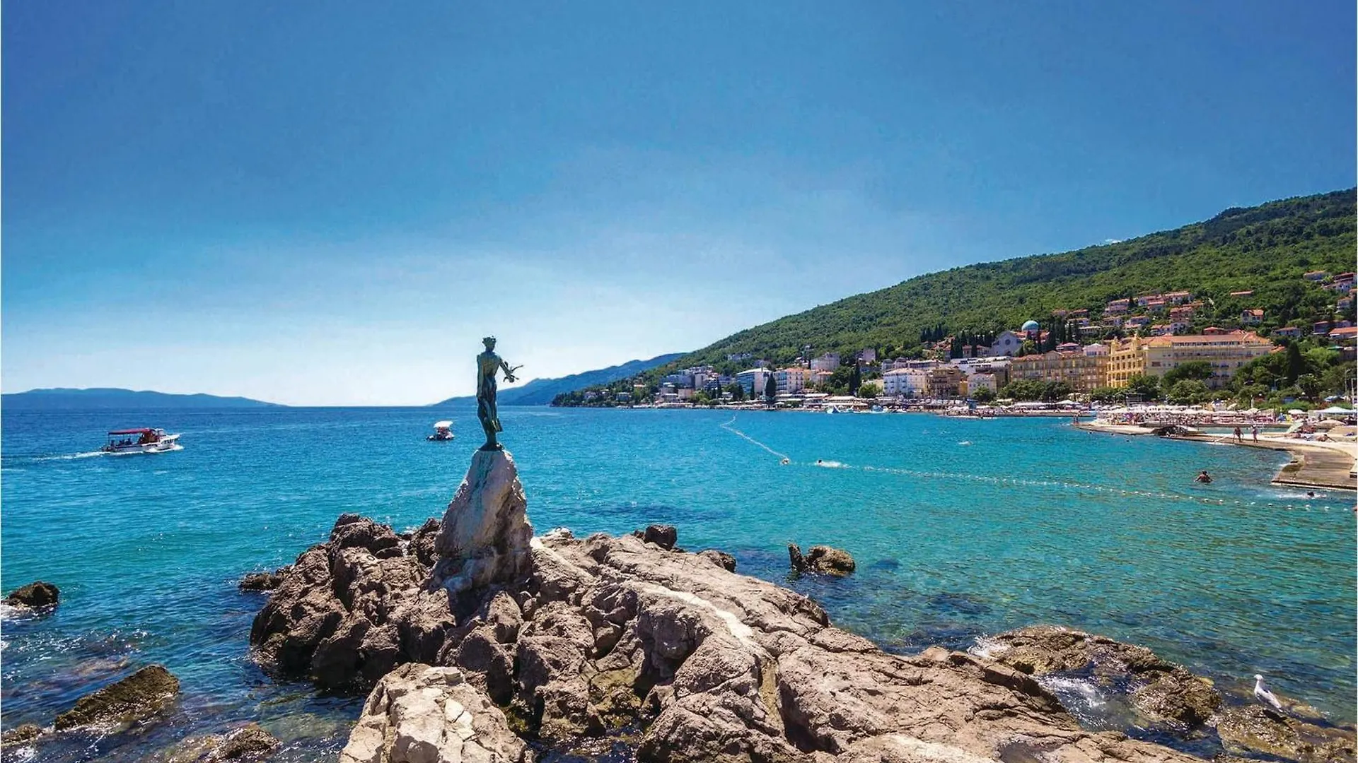 Amazing Apartment In Bregi With House Sea View Breza Croatia
